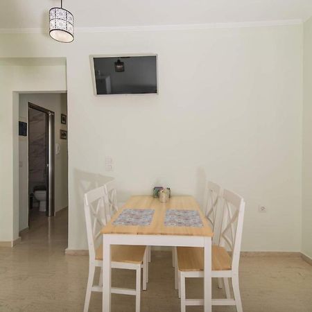 Alexandra'S Apartments - Port Of Zante Екстериор снимка