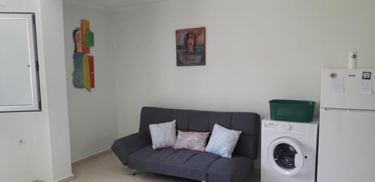 Alexandra'S Apartments - Port Of Zante Екстериор снимка