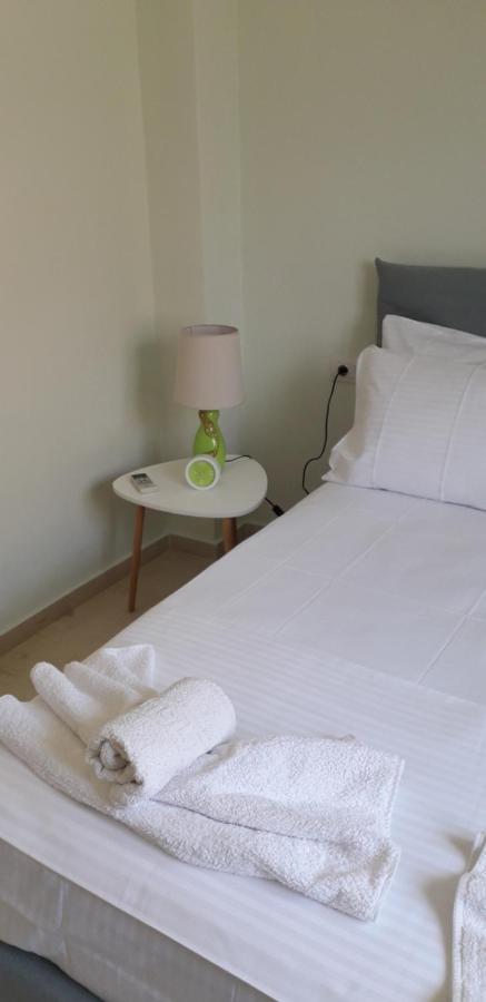 Alexandra'S Apartments - Port Of Zante Екстериор снимка