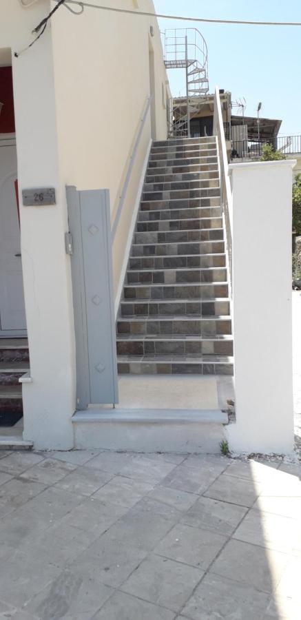 Alexandra'S Apartments - Port Of Zante Екстериор снимка