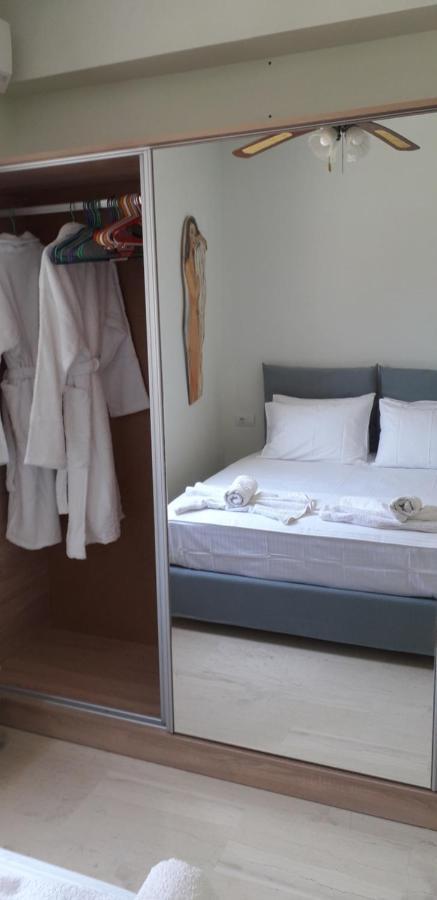 Alexandra'S Apartments - Port Of Zante Екстериор снимка