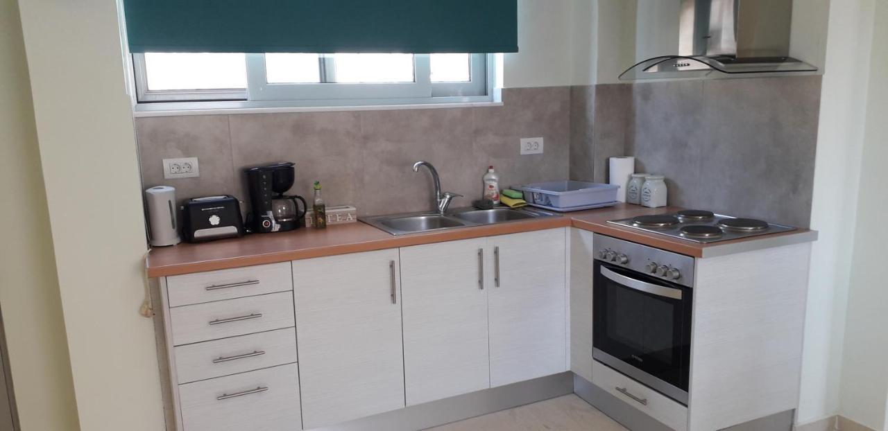 Alexandra'S Apartments - Port Of Zante Екстериор снимка