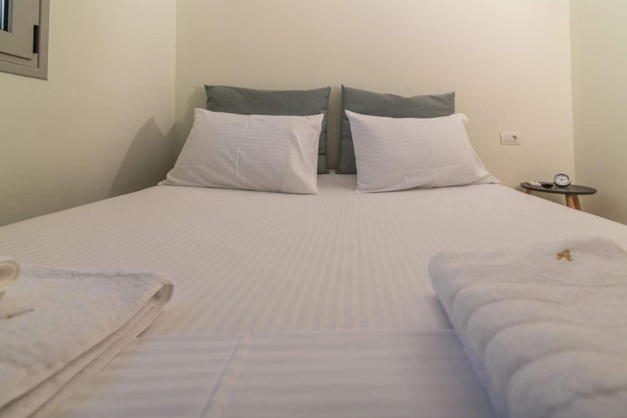 Alexandra'S Apartments - Port Of Zante Екстериор снимка