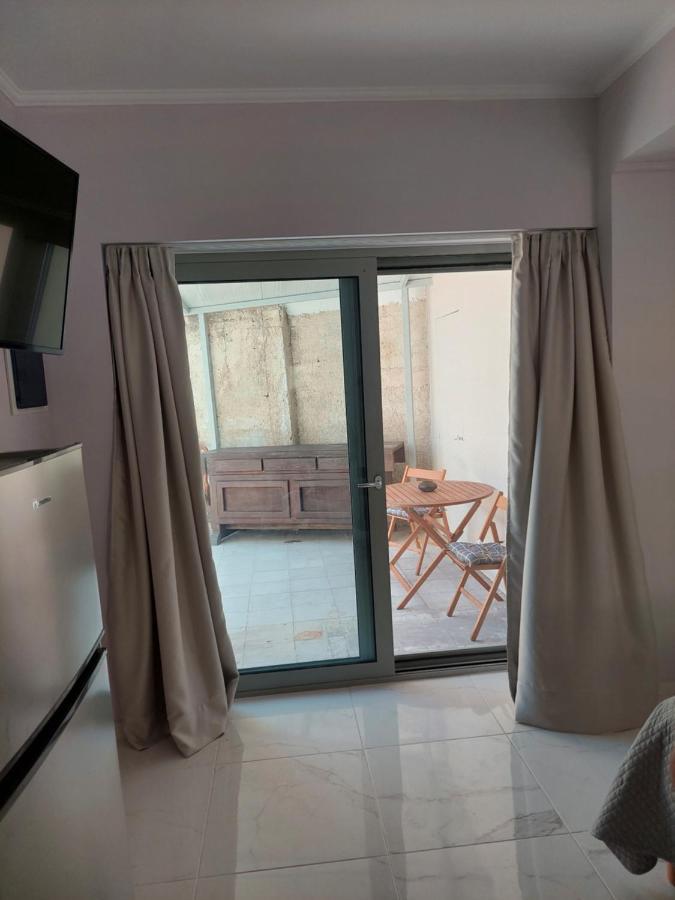 Alexandra'S Apartments - Port Of Zante Екстериор снимка